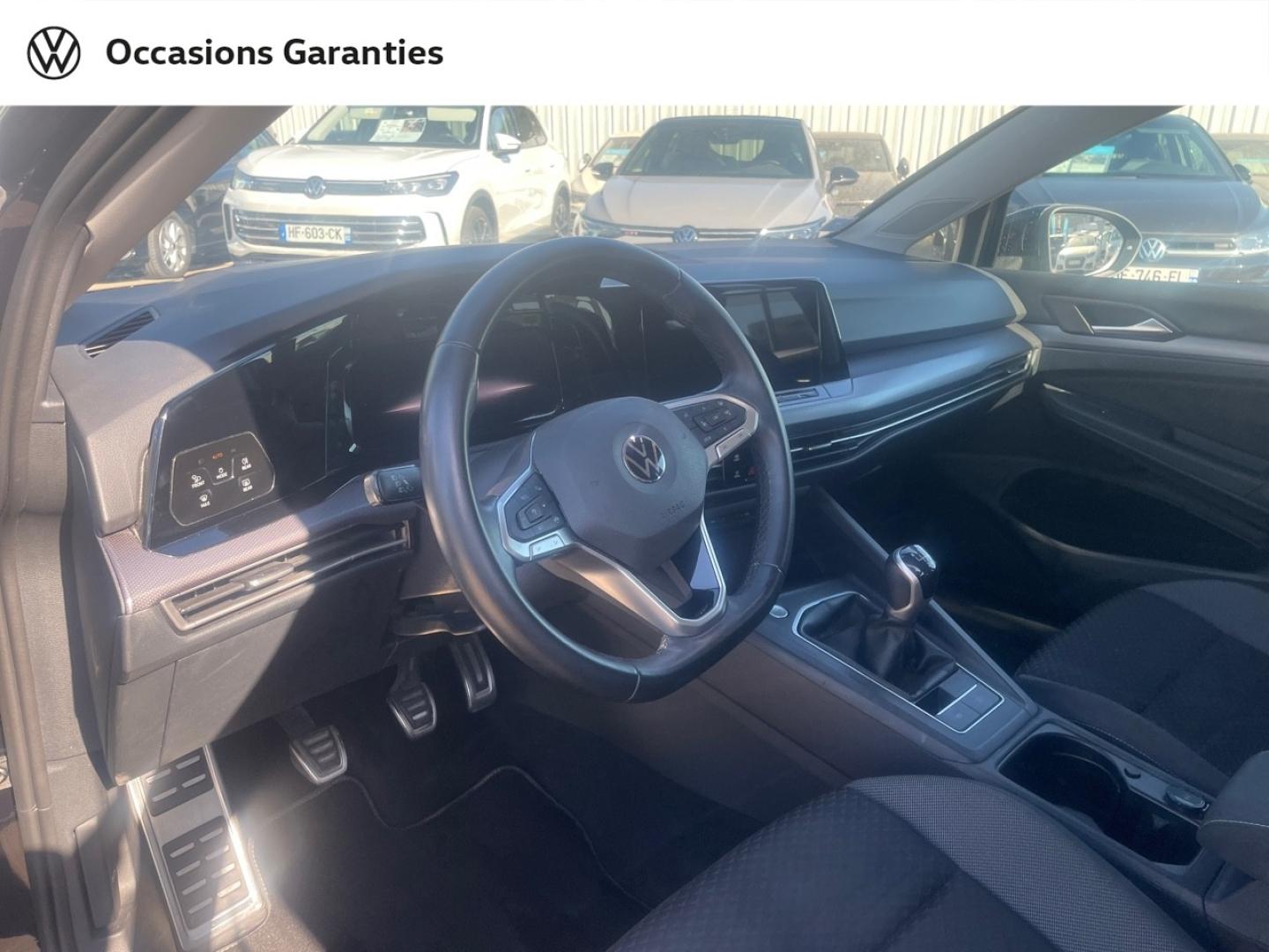 Voitures occasions VOLKSWAGEN GOLF Active Nice