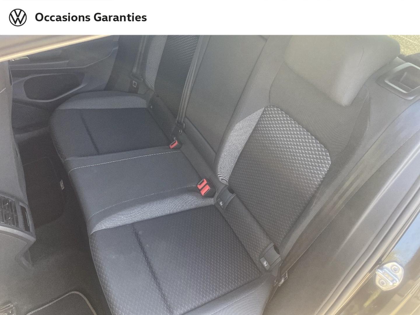 Voitures occasions VOLKSWAGEN GOLF Active Nice