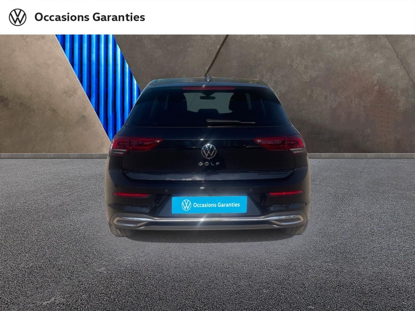 Voitures occasions VOLKSWAGEN GOLF Active Nice