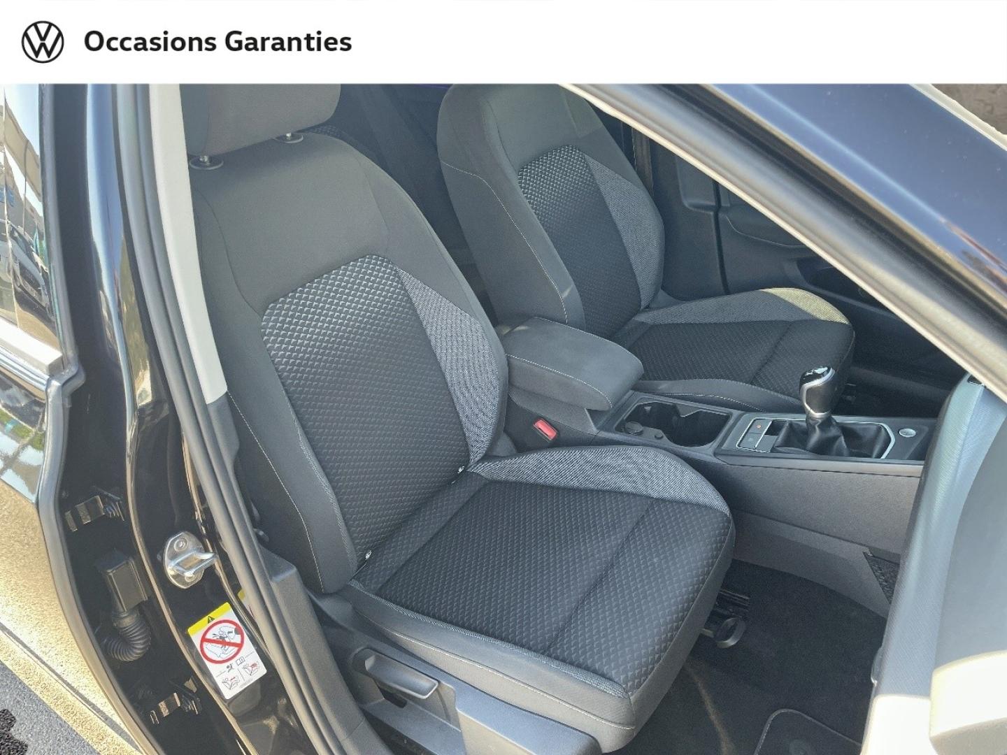 Voitures occasions VOLKSWAGEN GOLF Active Nice