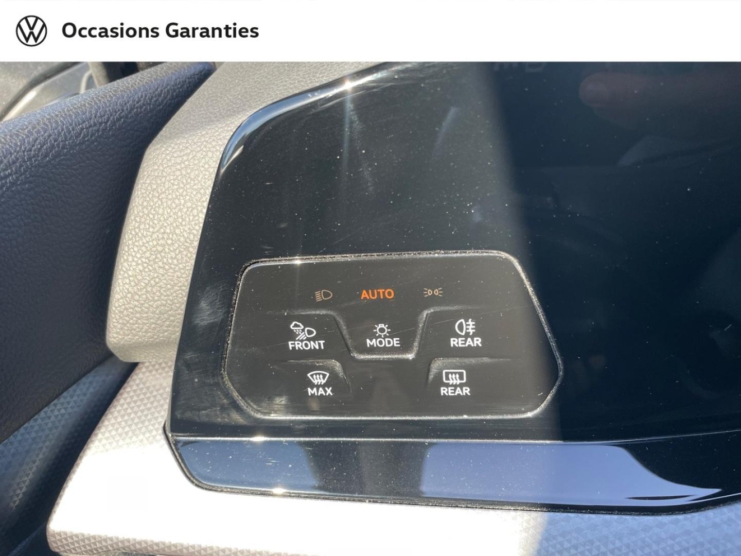 Voitures occasions VOLKSWAGEN GOLF Active Nice