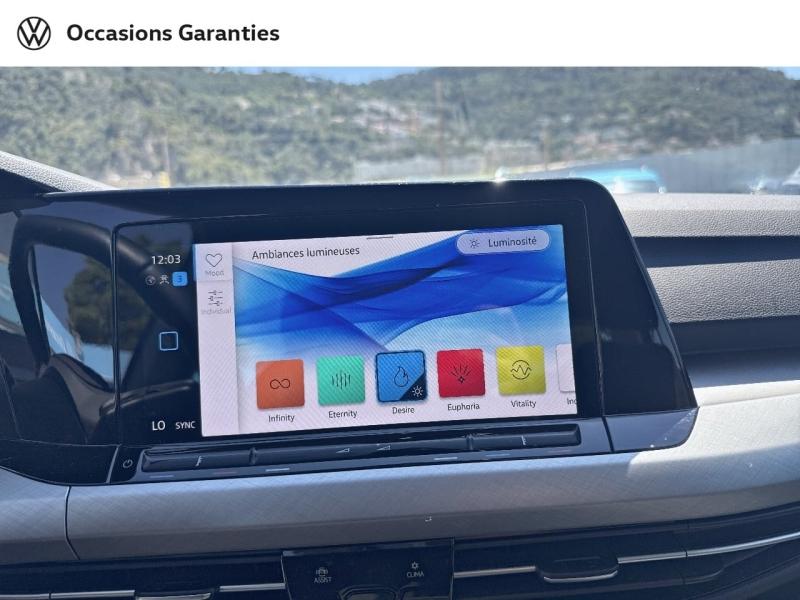 Voitures occasions VOLKSWAGEN GOLF Life Business Nice