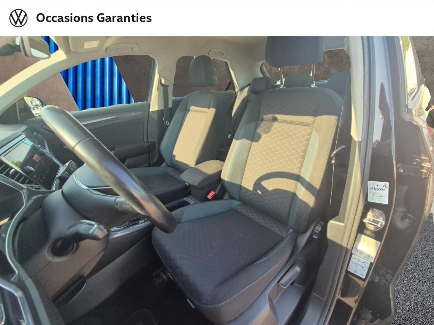Voitures occasions VOLKSWAGEN T-ROC IQ.Drive Nice