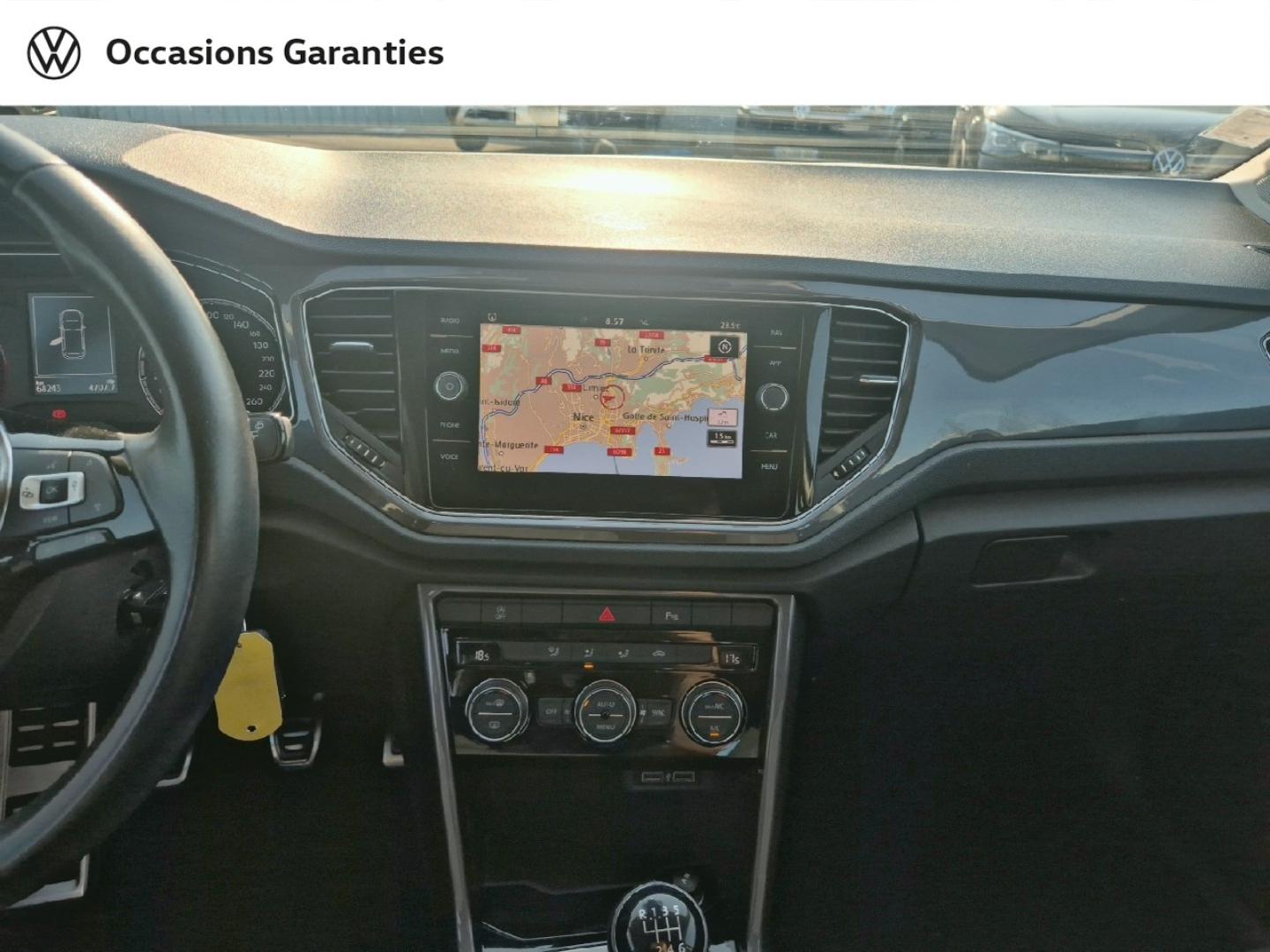 Voitures occasions VOLKSWAGEN T-ROC IQ.Drive Mougins