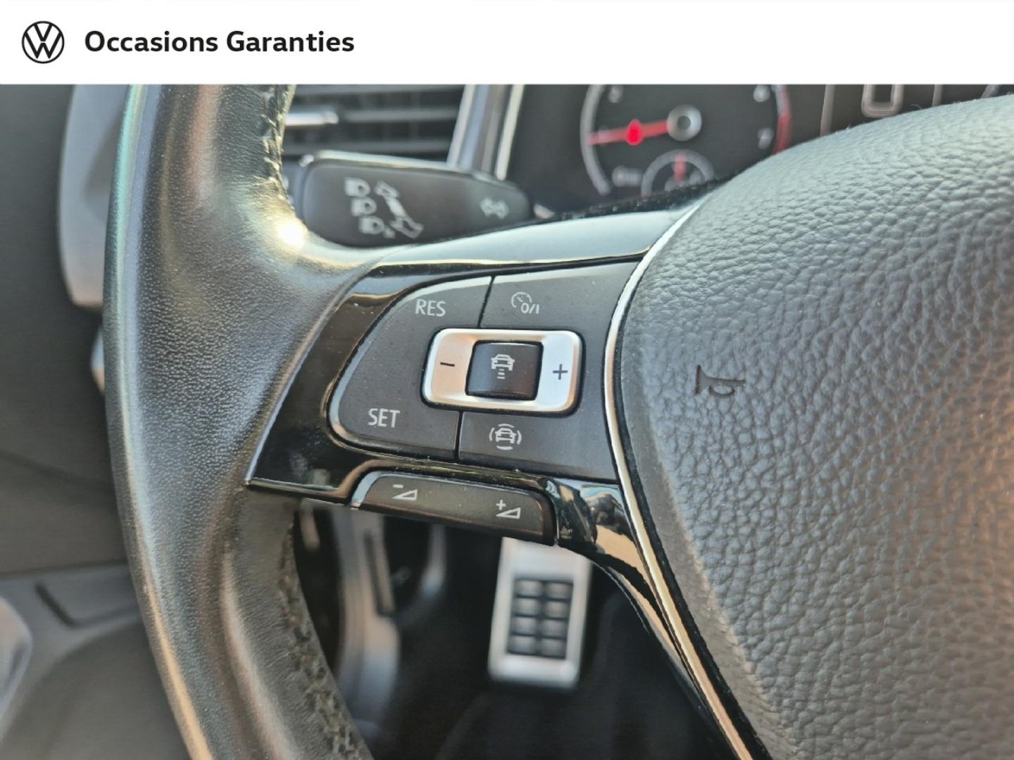 Voitures occasions VOLKSWAGEN T-ROC IQ.Drive Mougins