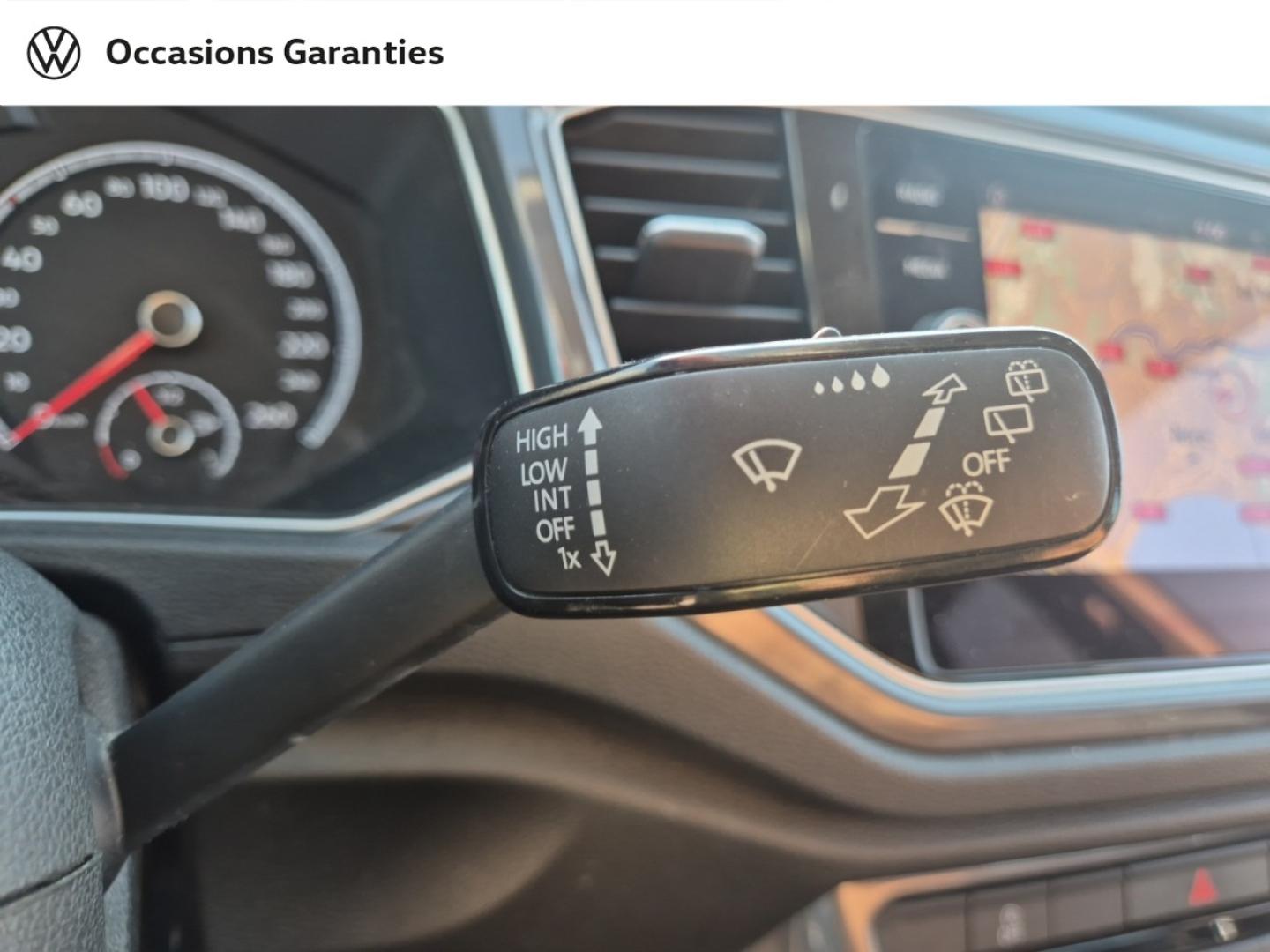 Voitures occasions VOLKSWAGEN T-ROC IQ.Drive Nice