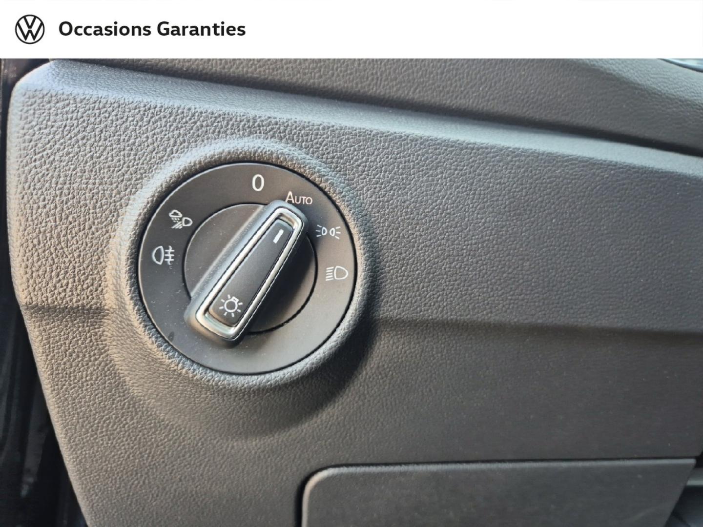 Voitures occasions VOLKSWAGEN T-ROC Style Nice