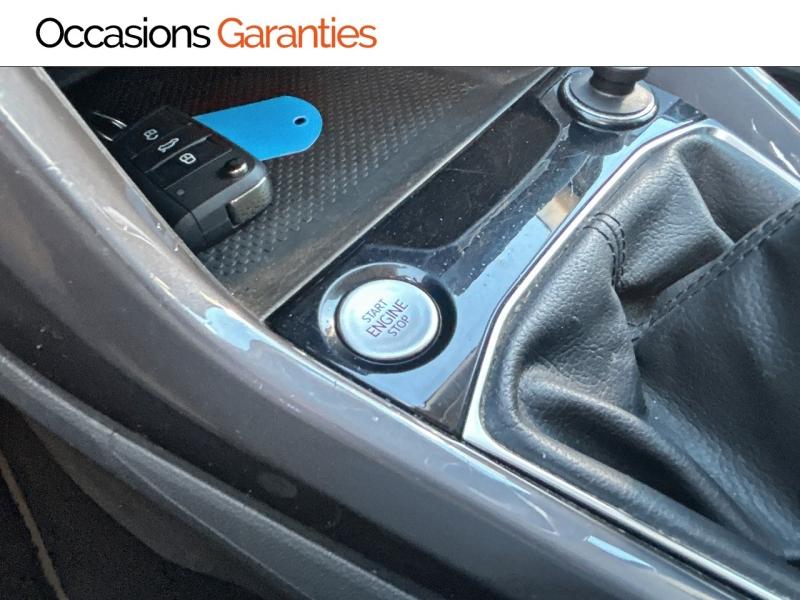 Voitures occasions VOLKSWAGEN T-CROSS R-Line Nice