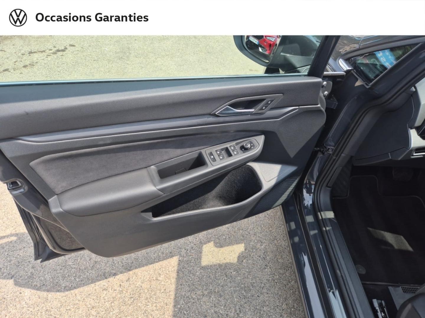 Voitures occasions VOLKSWAGEN GOLF Style Mougins