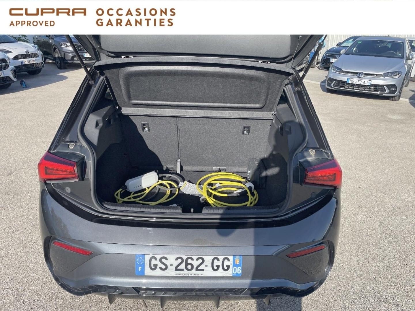 Voitures occasions CUPRA BORN V Nice