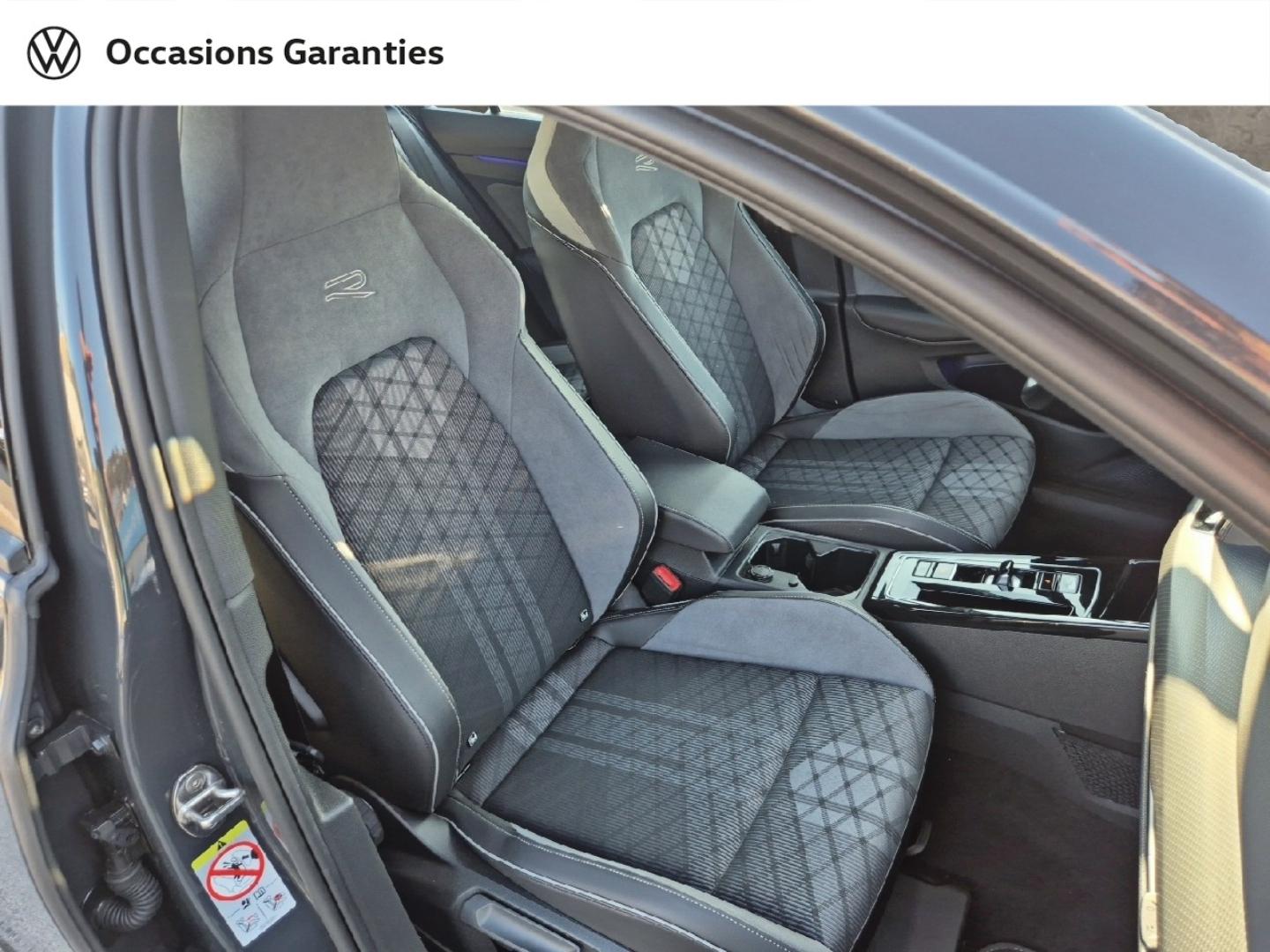 Voitures occasions VOLKSWAGEN GOLF R-Line Edition Nice