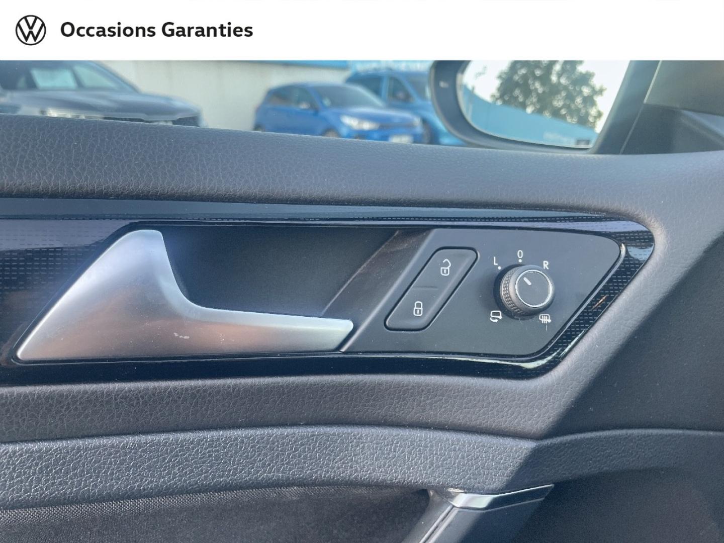 Voitures occasions VOLKSWAGEN GOLF Sound Nice