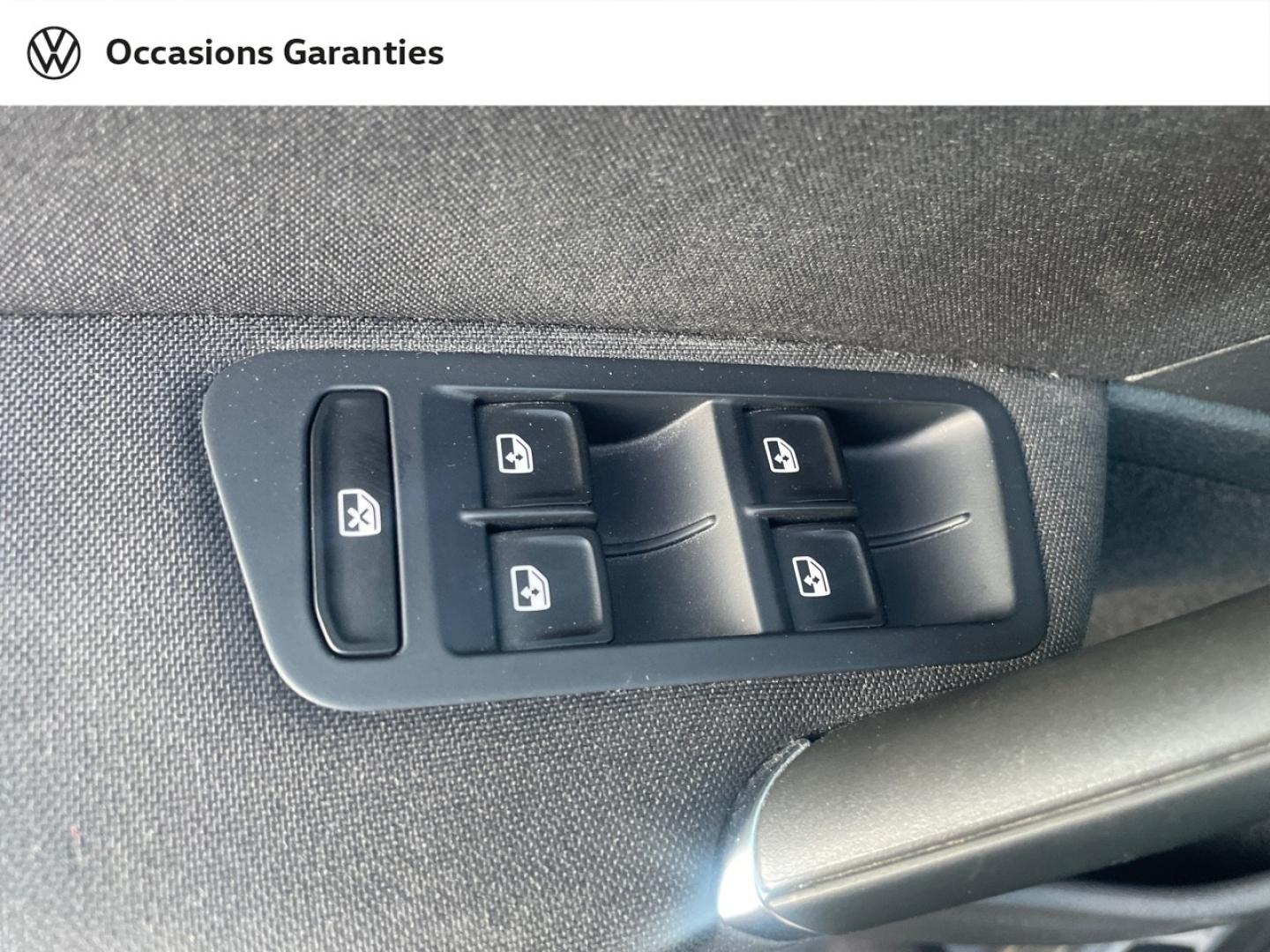 Voitures occasions VOLKSWAGEN GOLF Sound Nice