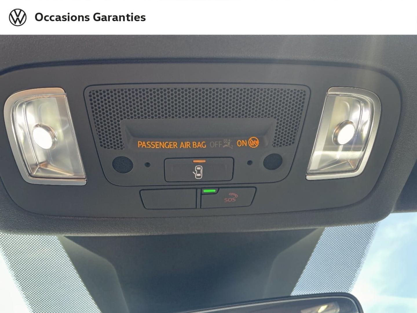 Voitures occasions VOLKSWAGEN T-Roc Cabriolet Style Nice