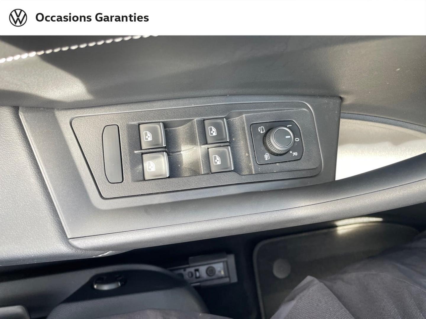 Voitures occasions VOLKSWAGEN T-Roc Cabriolet Style Nice