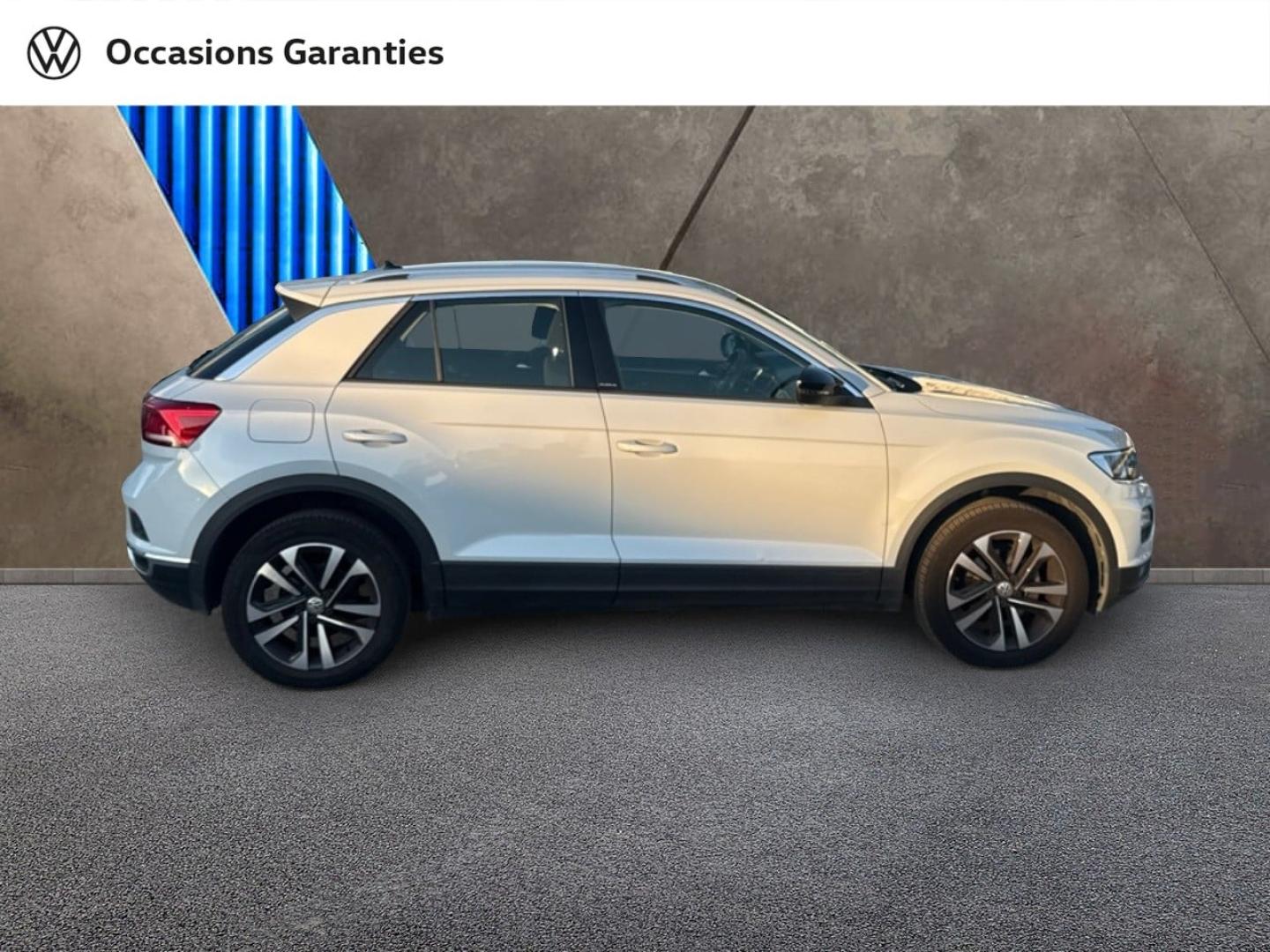 Voitures occasions VOLKSWAGEN T-ROC IQ.Drive Nice
