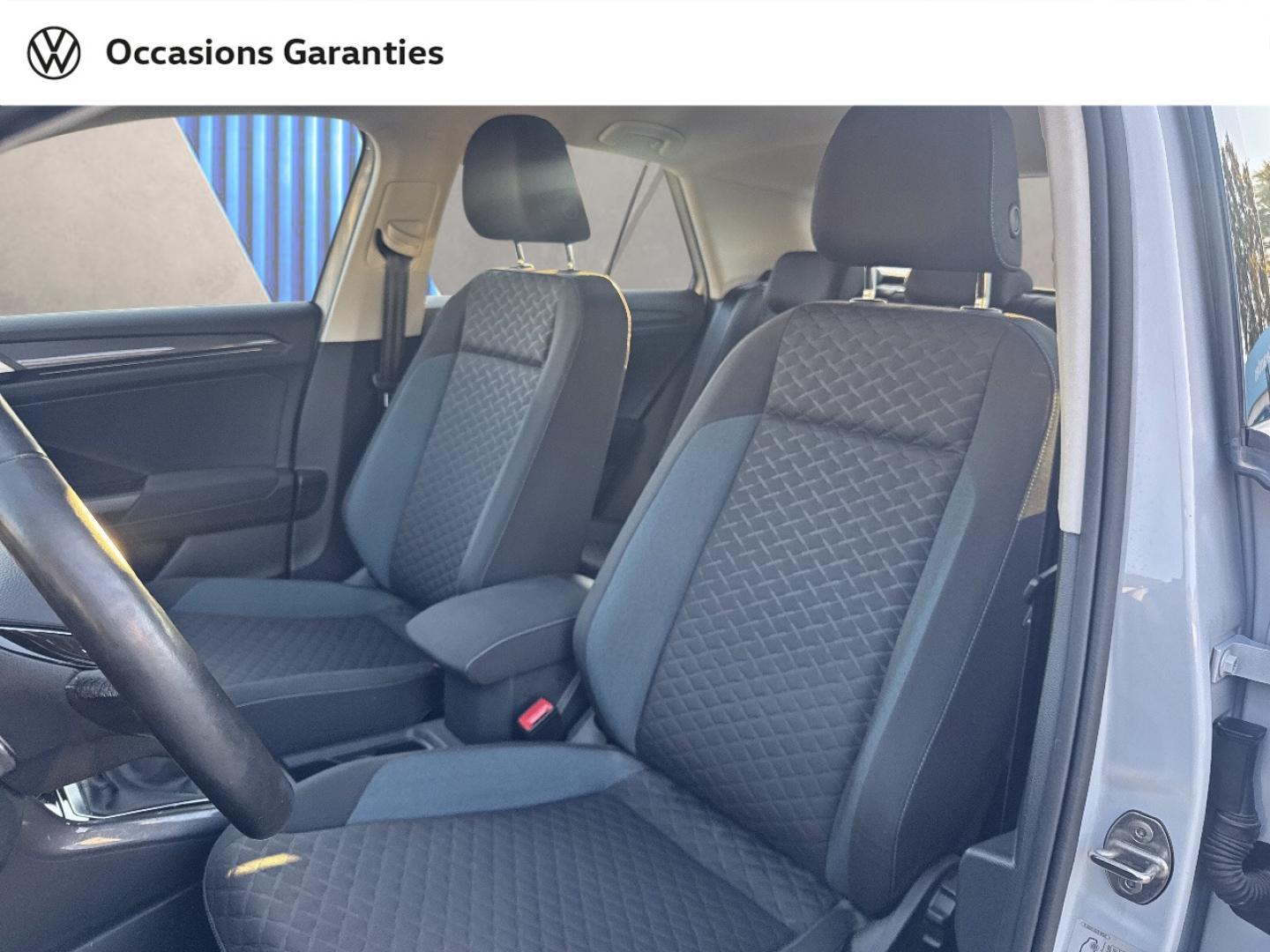 Voitures occasions VOLKSWAGEN T-ROC IQ.Drive Nice