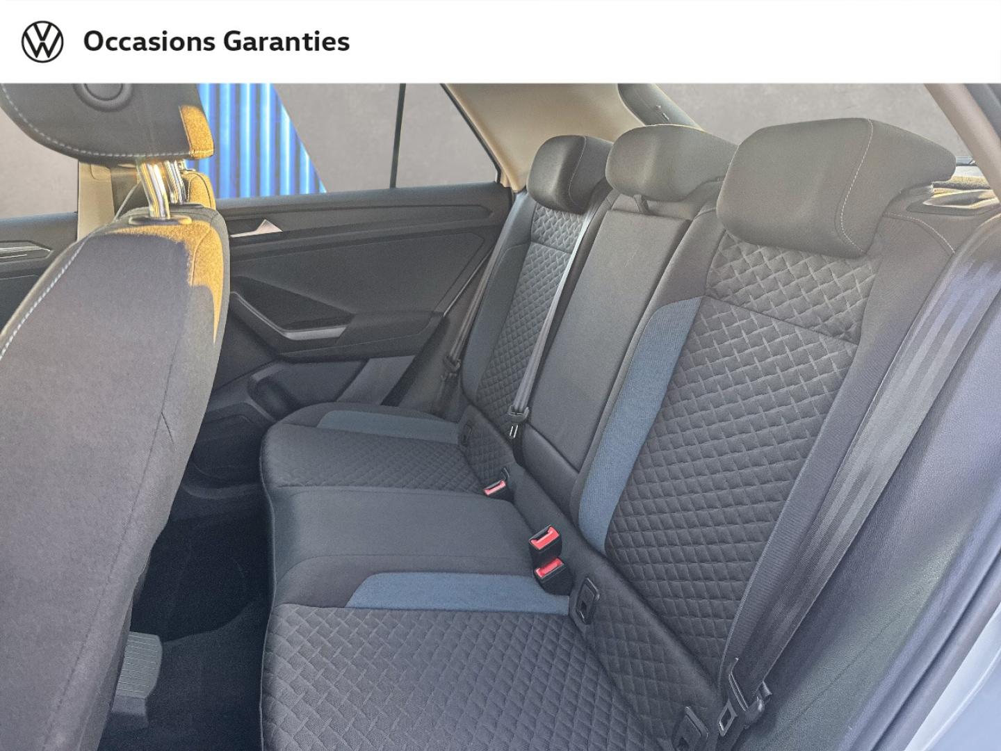 Voitures occasions VOLKSWAGEN T-ROC IQ.Drive Nice