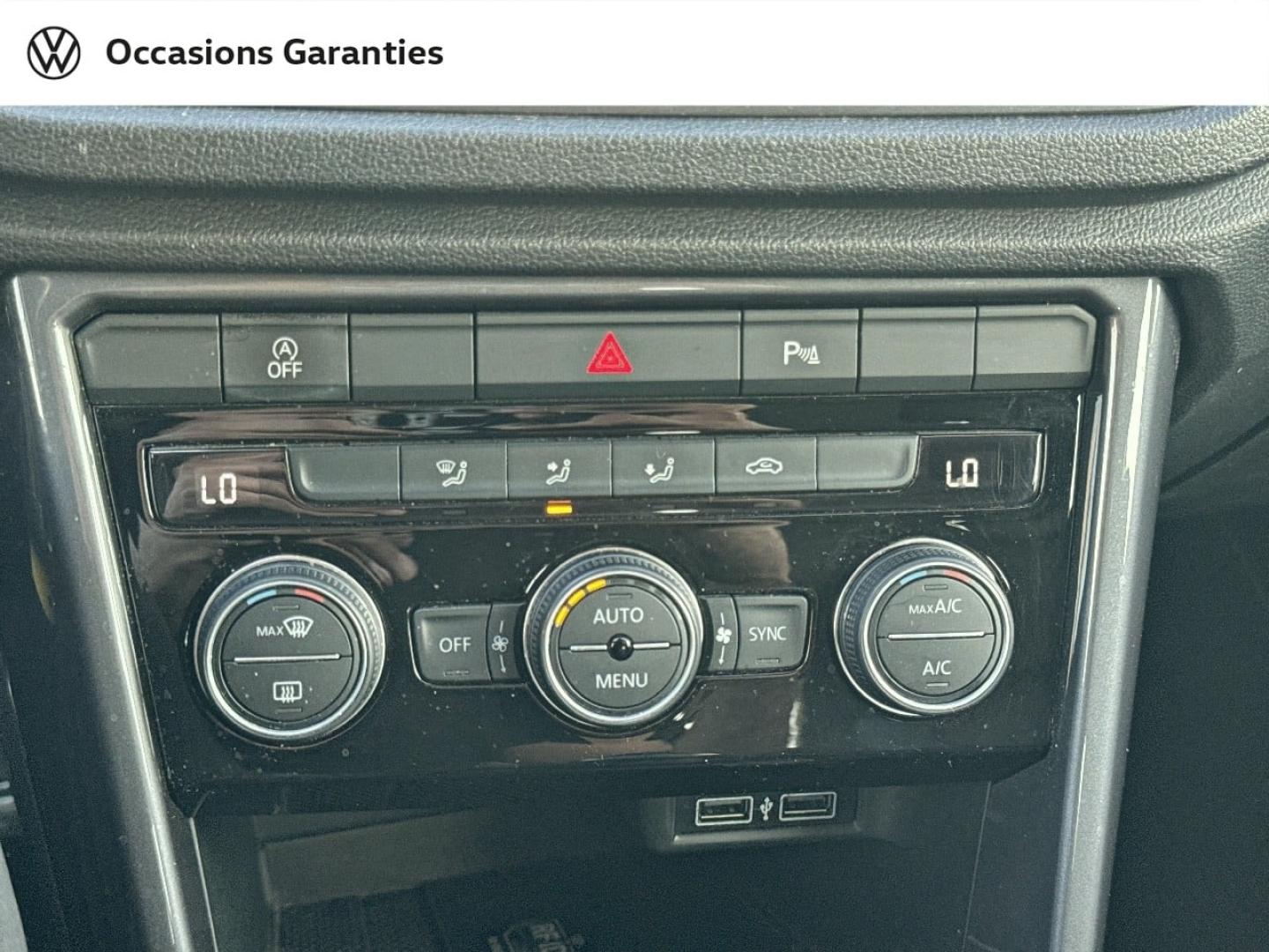 Voitures occasions VOLKSWAGEN T-ROC IQ.Drive Nice