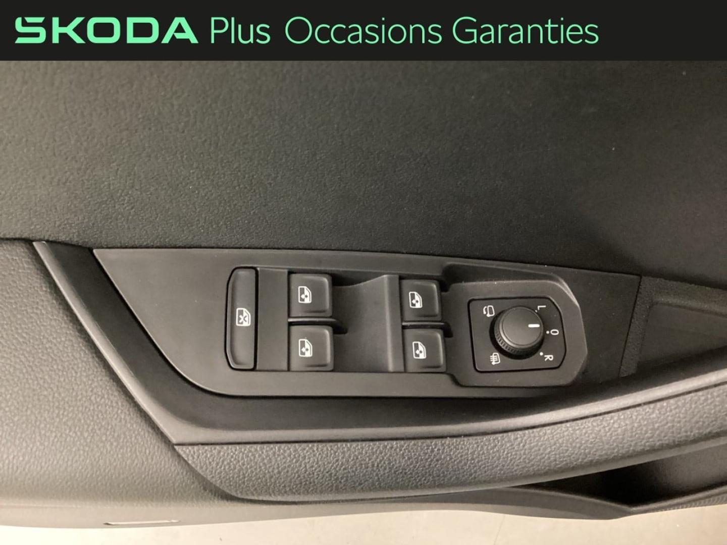 Voitures occasions ŠKODA KAROQ Selection Nice