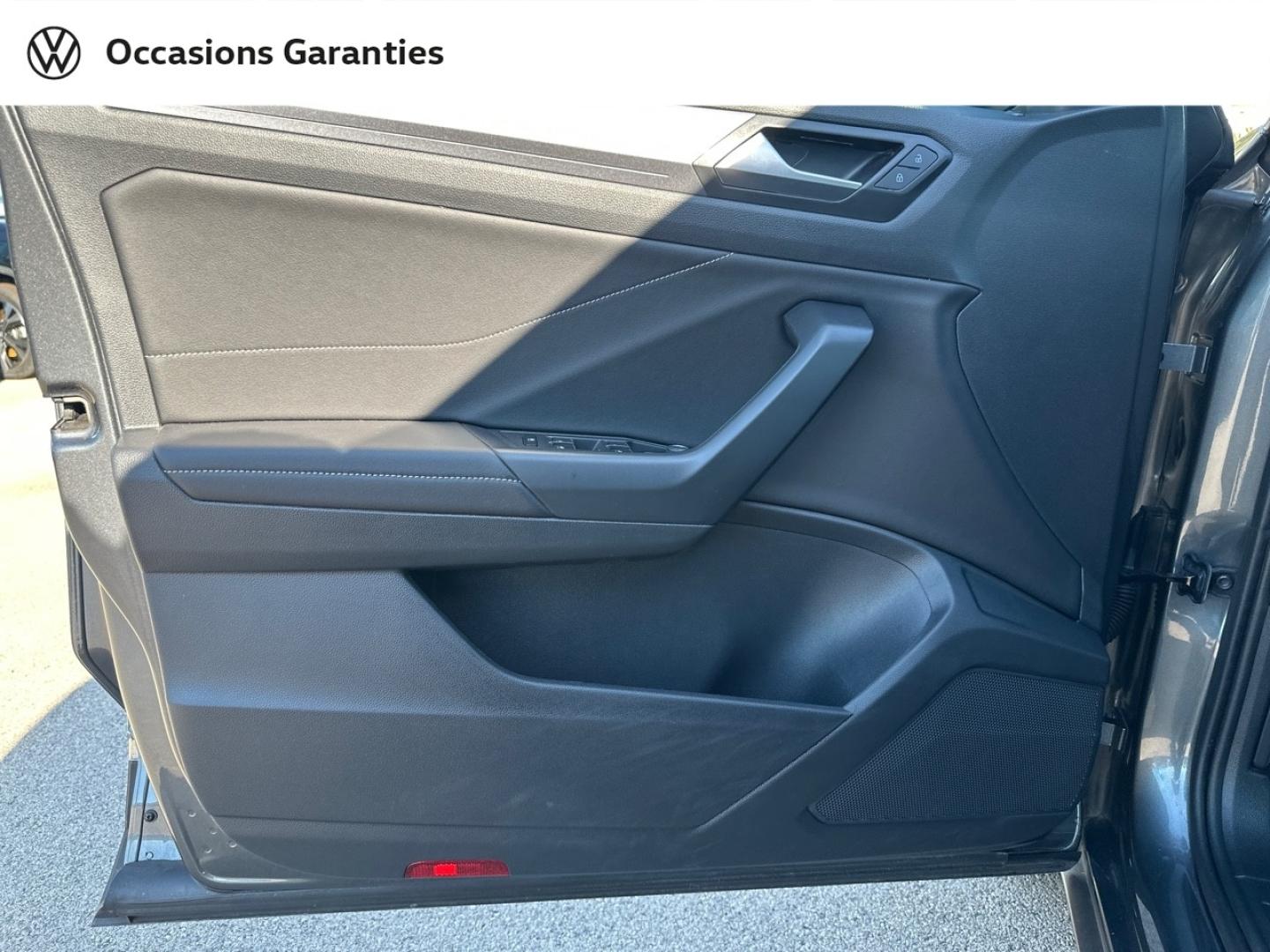Voitures occasions VOLKSWAGEN T-ROC Style Nice