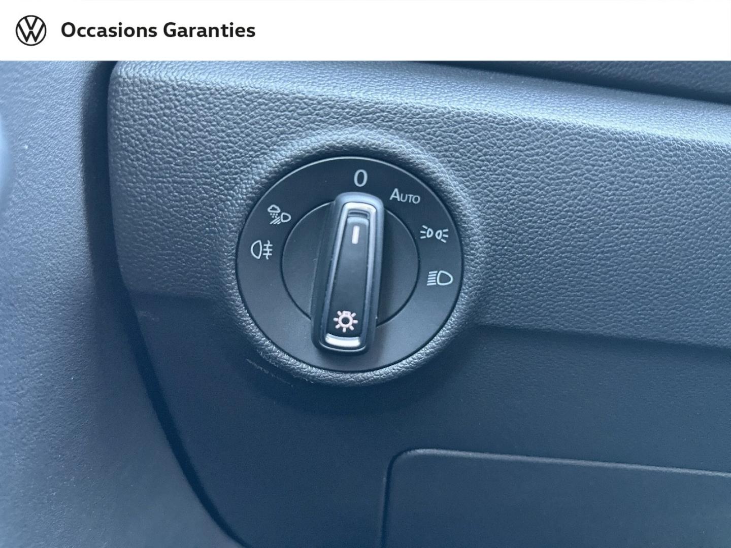 Voitures occasions VOLKSWAGEN T-ROC Style Nice