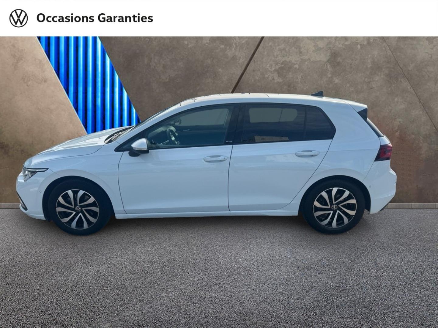Voitures occasions VOLKSWAGEN GOLF Active Nice