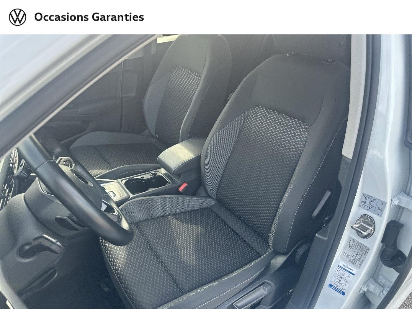 Voitures occasions VOLKSWAGEN GOLF Active Nice