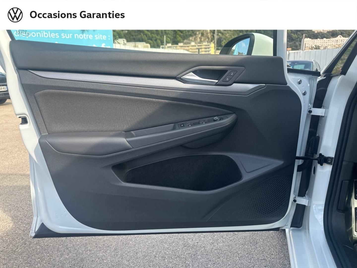 Voitures occasions VOLKSWAGEN GOLF Active Nice