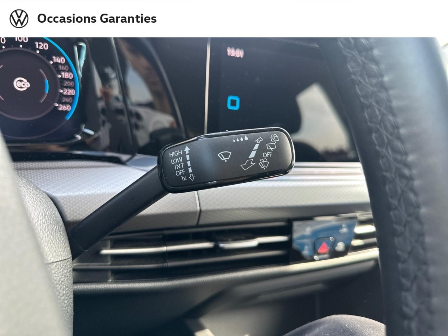 Voitures occasions VOLKSWAGEN GOLF Active Nice