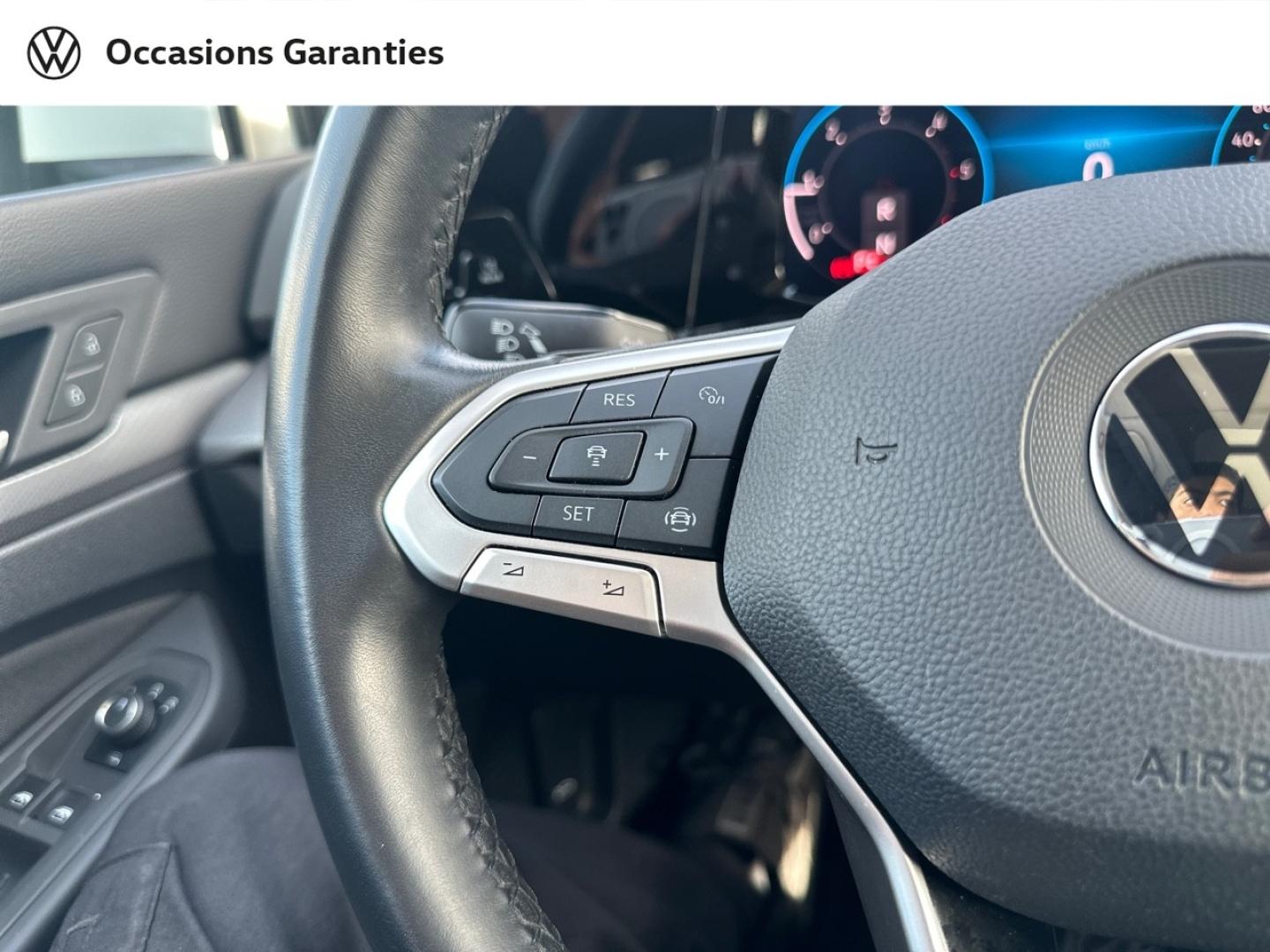 Voitures occasions VOLKSWAGEN GOLF Active Nice
