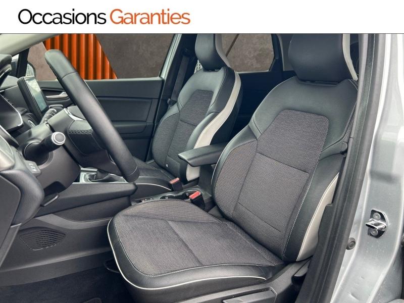Voitures occasions RENAULT CAPTUR Intens Villers-Cotterêts