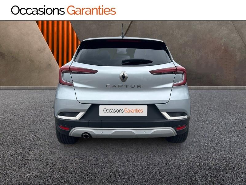 Voitures occasions RENAULT CAPTUR Intens Villers-Cotterêts
