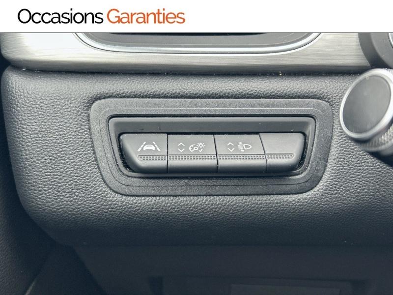 Voitures occasions RENAULT CAPTUR Intens Villers-Cotterêts