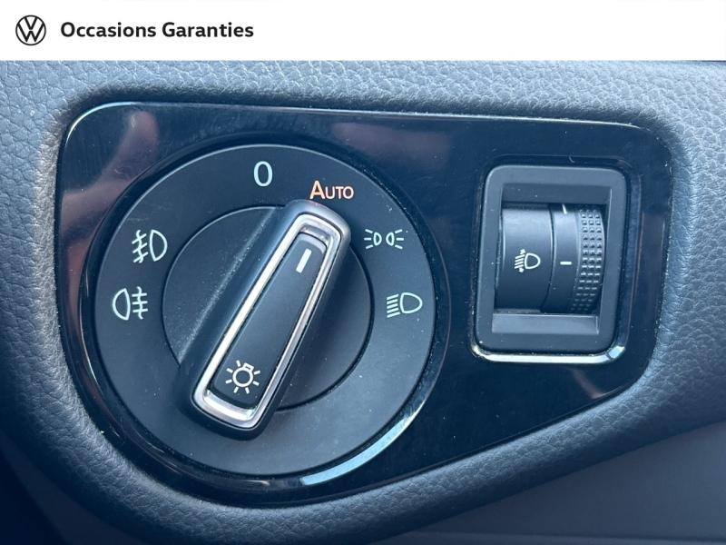 Voitures occasions VOLKSWAGEN GOLF Carat Villers-Cotterêts
