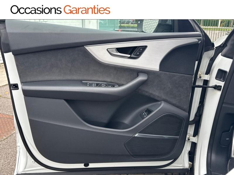 Voitures occasions Audi Q8 S line Villers-Cotterêts