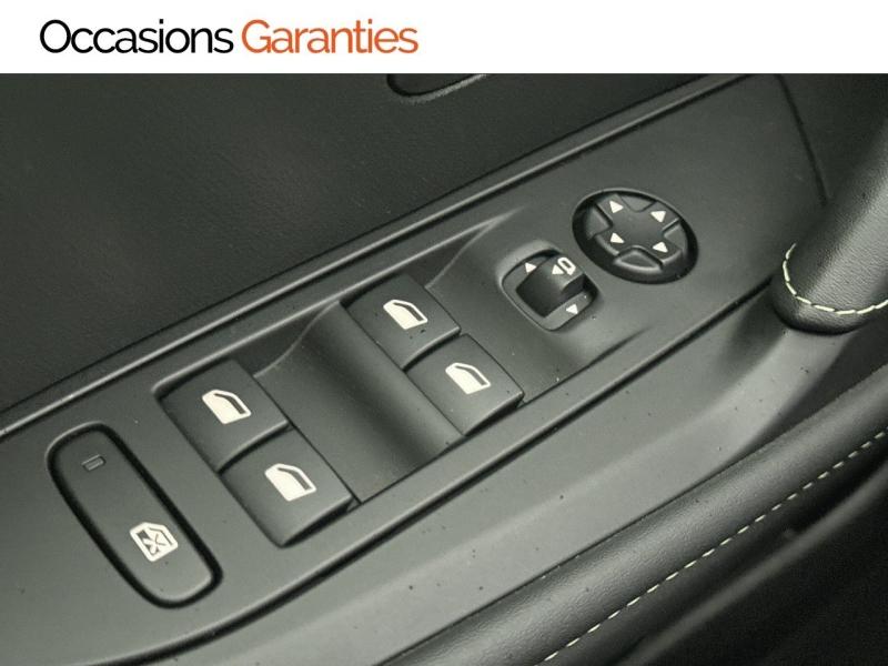 Voitures occasions PEUGEOT 208 GT Villers-Cotterêts