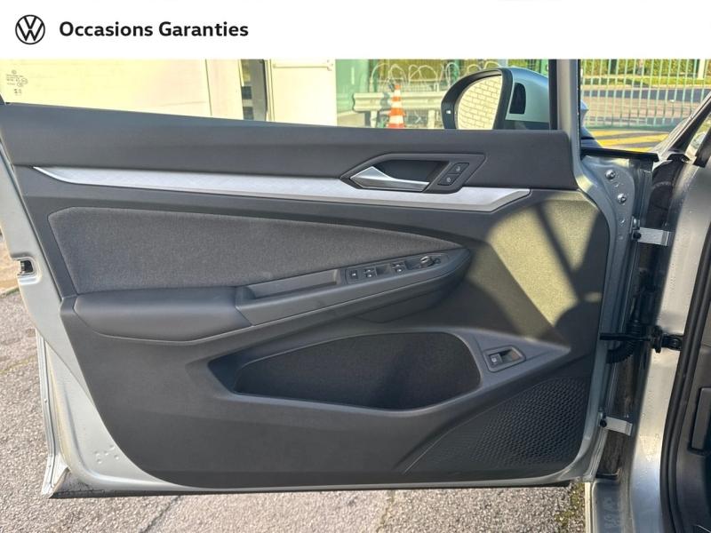 Voitures occasions VOLKSWAGEN GOLF Life Plus Villers-Cotterêts