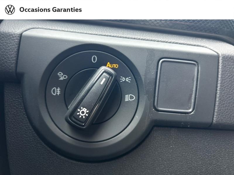 Voitures occasions VOLKSWAGEN T-CROSS R-Line Villers-Cotterêts