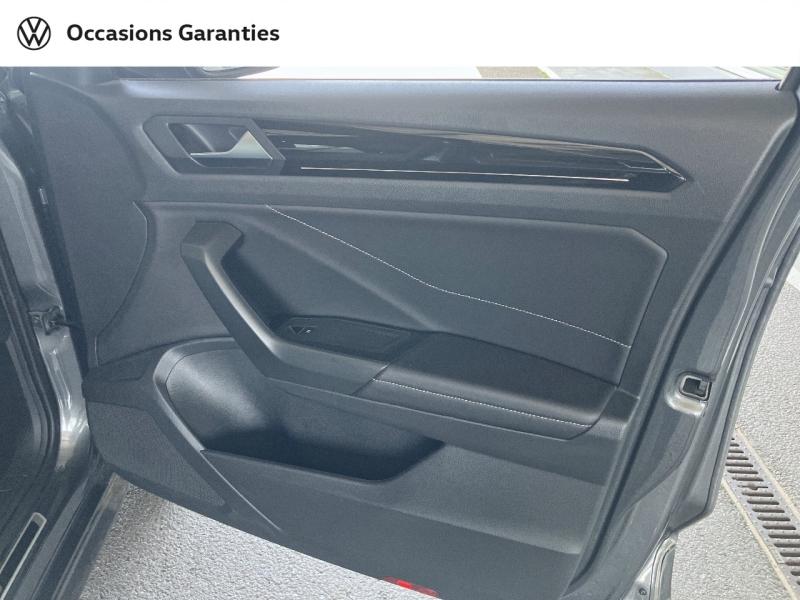 Voitures occasions VOLKSWAGEN T-ROC R-Line Villers-Cotterêts