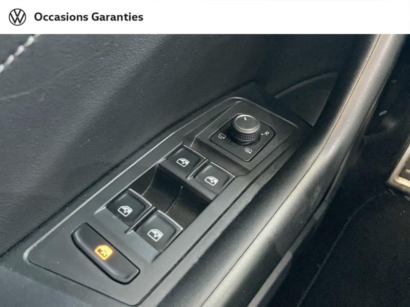 Voitures occasions VOLKSWAGEN T-ROC R-Line Villers-Cotterêts