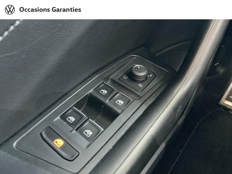 Voitures occasions VOLKSWAGEN T-ROC R-Line Villers-Cotterêts