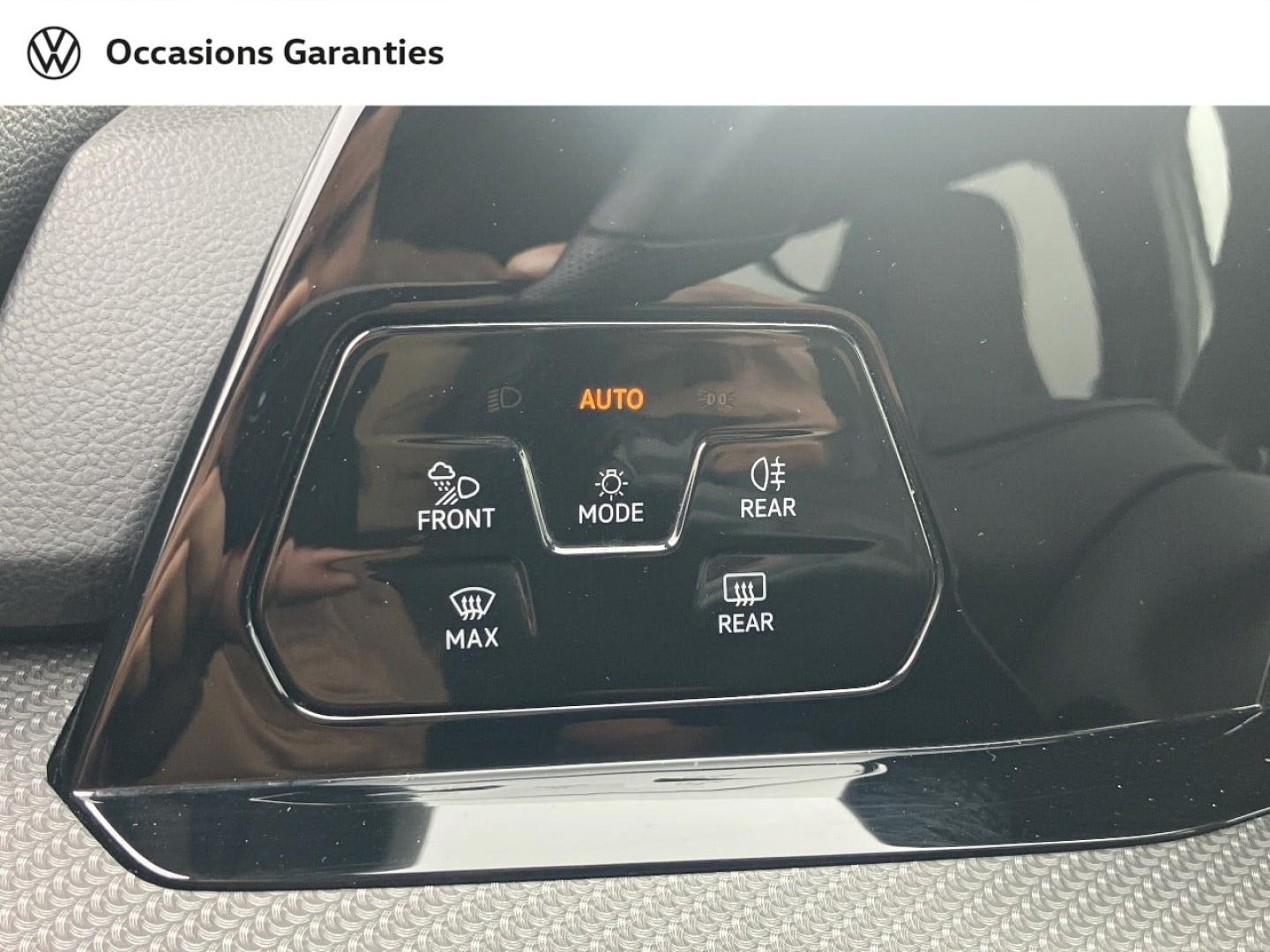 Voitures occasions VOLKSWAGEN GOLF R-Line Villers-Cotterêts