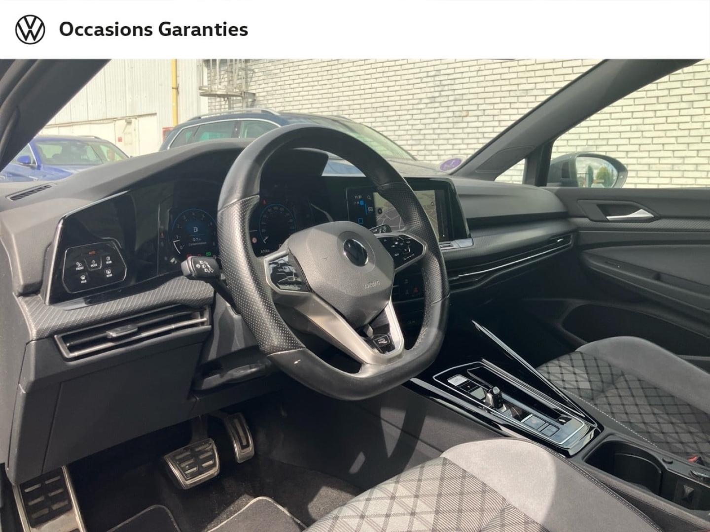 Voitures occasions VOLKSWAGEN GOLF R-Line Villers-Cotterêts