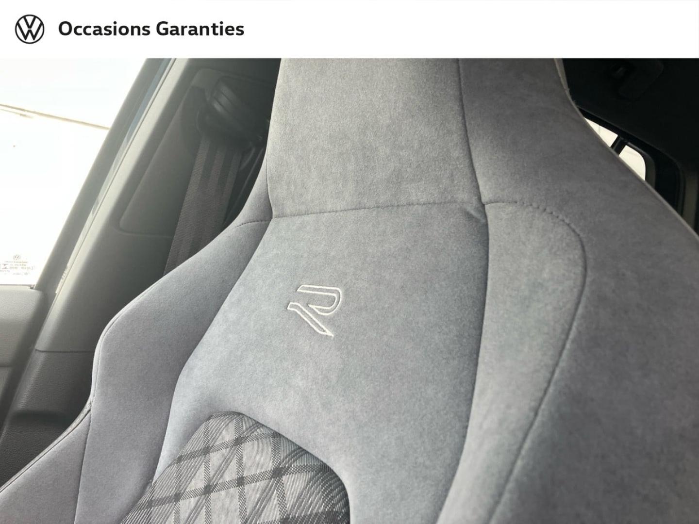Voitures occasions VOLKSWAGEN GOLF R-Line Villers-Cotterêts