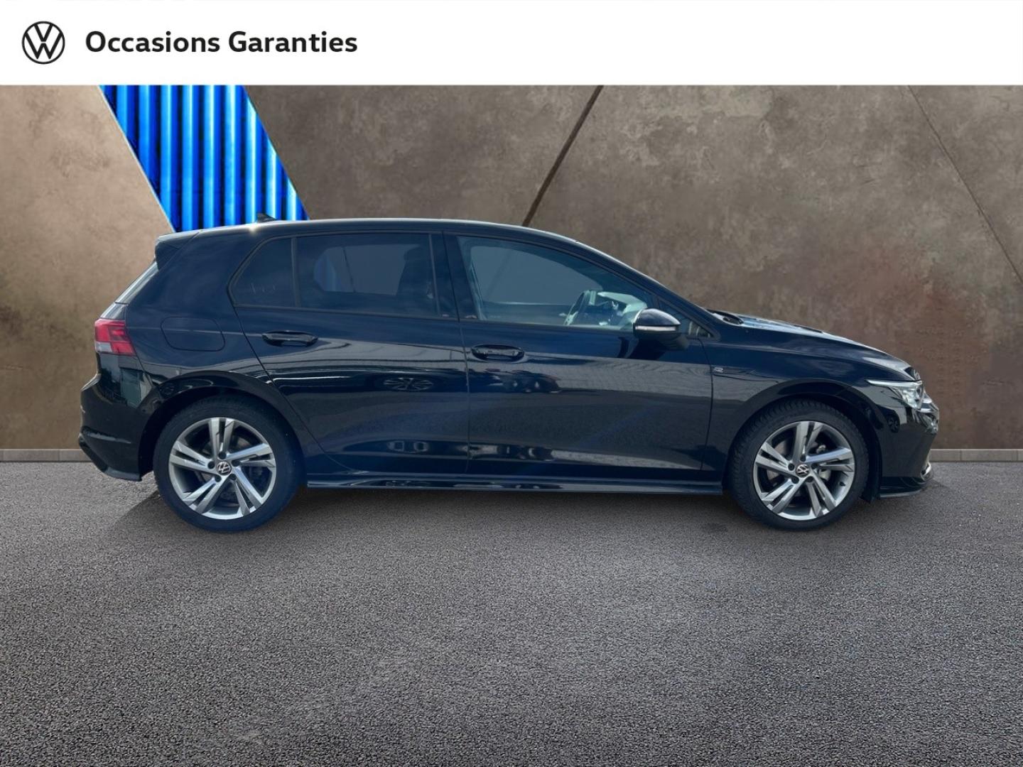 Voitures occasions VOLKSWAGEN GOLF R-Line Villers-Cotterêts