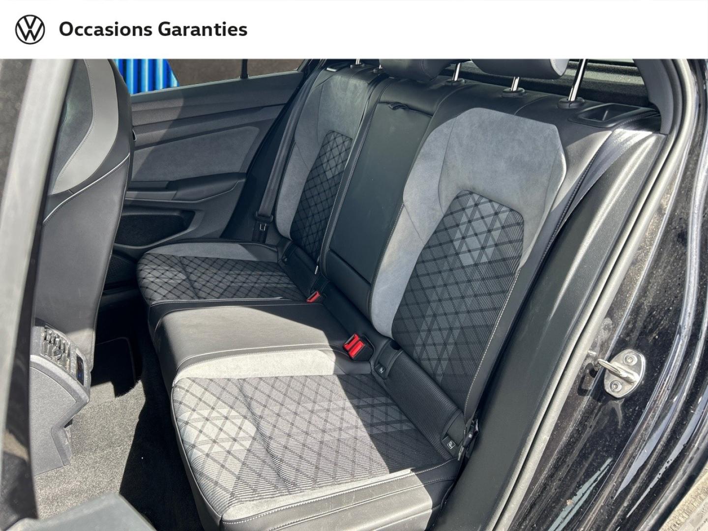 Voitures occasions VOLKSWAGEN GOLF R-Line Villers-Cotterêts