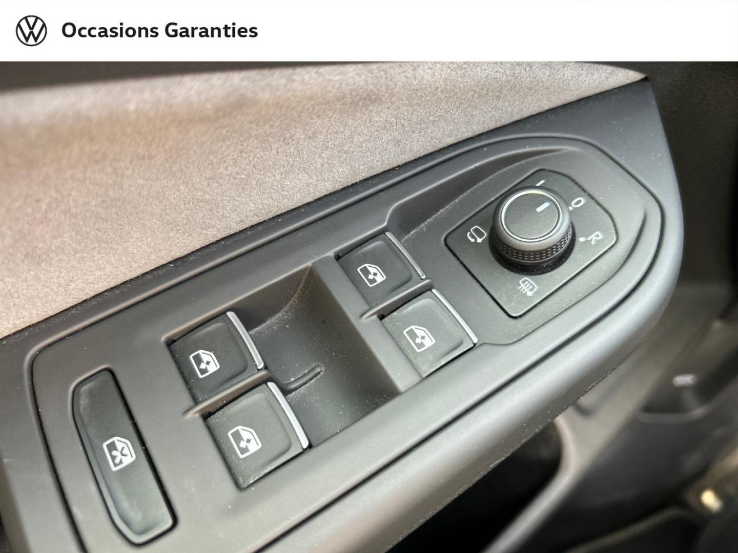 Voitures occasions VOLKSWAGEN GOLF R-Line Villers-Cotterêts