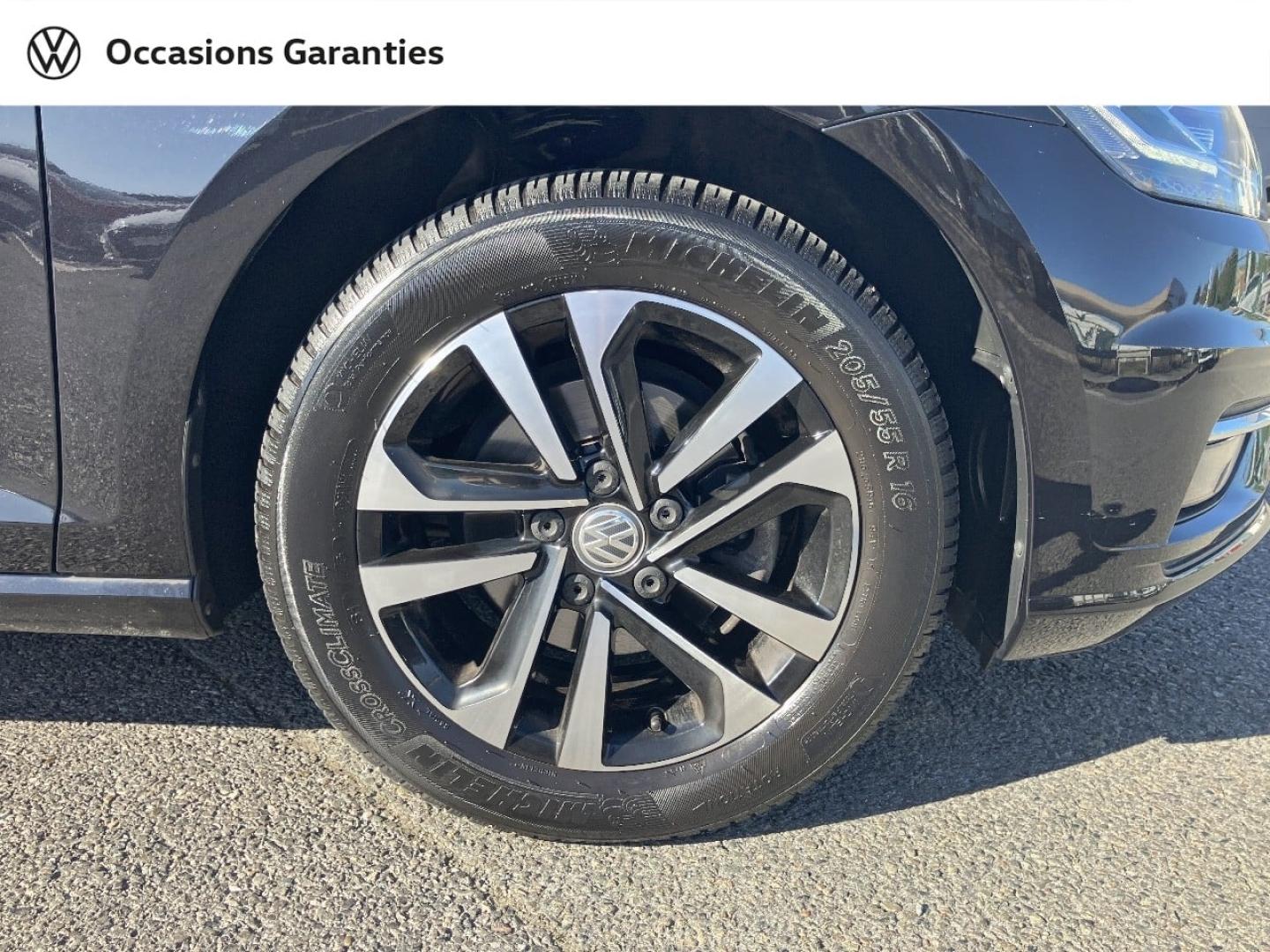 Voitures occasions VOLKSWAGEN GOLF IQ.Drive Villers-Cotterêts