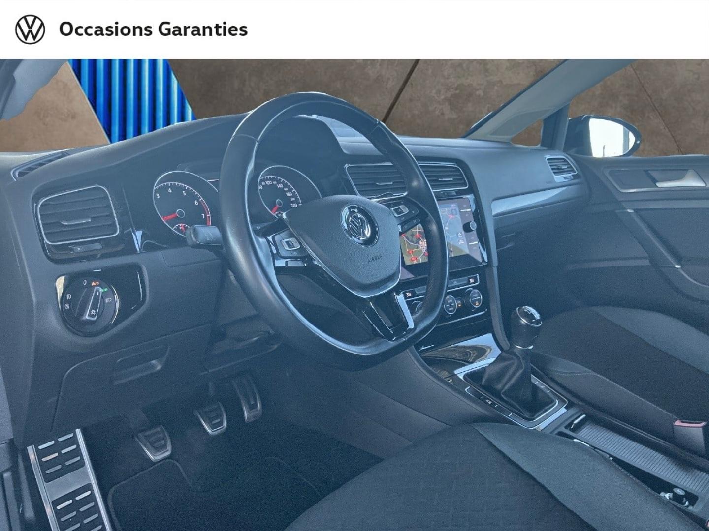 Voitures occasions VOLKSWAGEN GOLF IQ.Drive Villers-Cotterêts